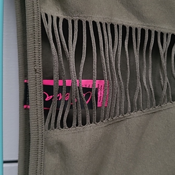 Sexy olive green bodysuit NWOT - Picture 2 of 4